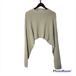 Dolman Sleeved Cable Knit Cropped Sweater